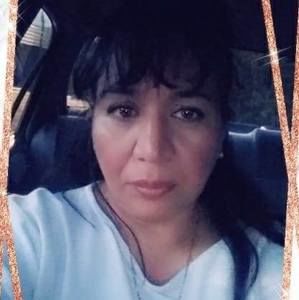 Meet your Posher, Antonia